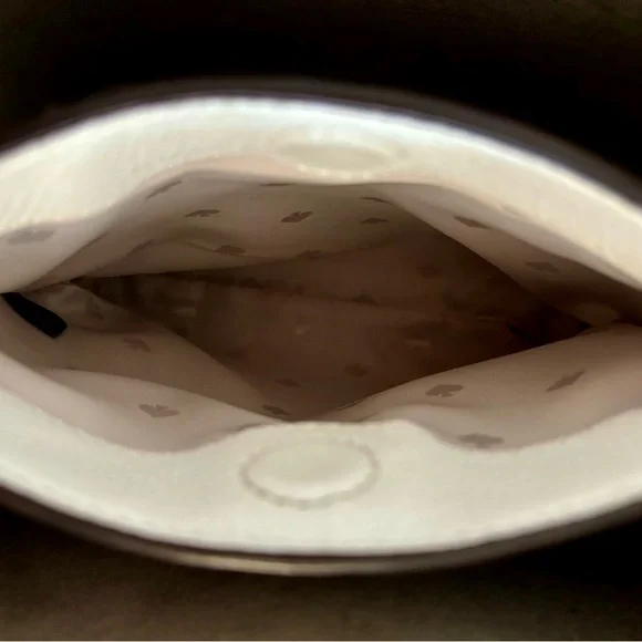 Kate Spade Leather Marti Small Bucket Bag Shoulder Crossbody White Silver - Picture 10 of 12